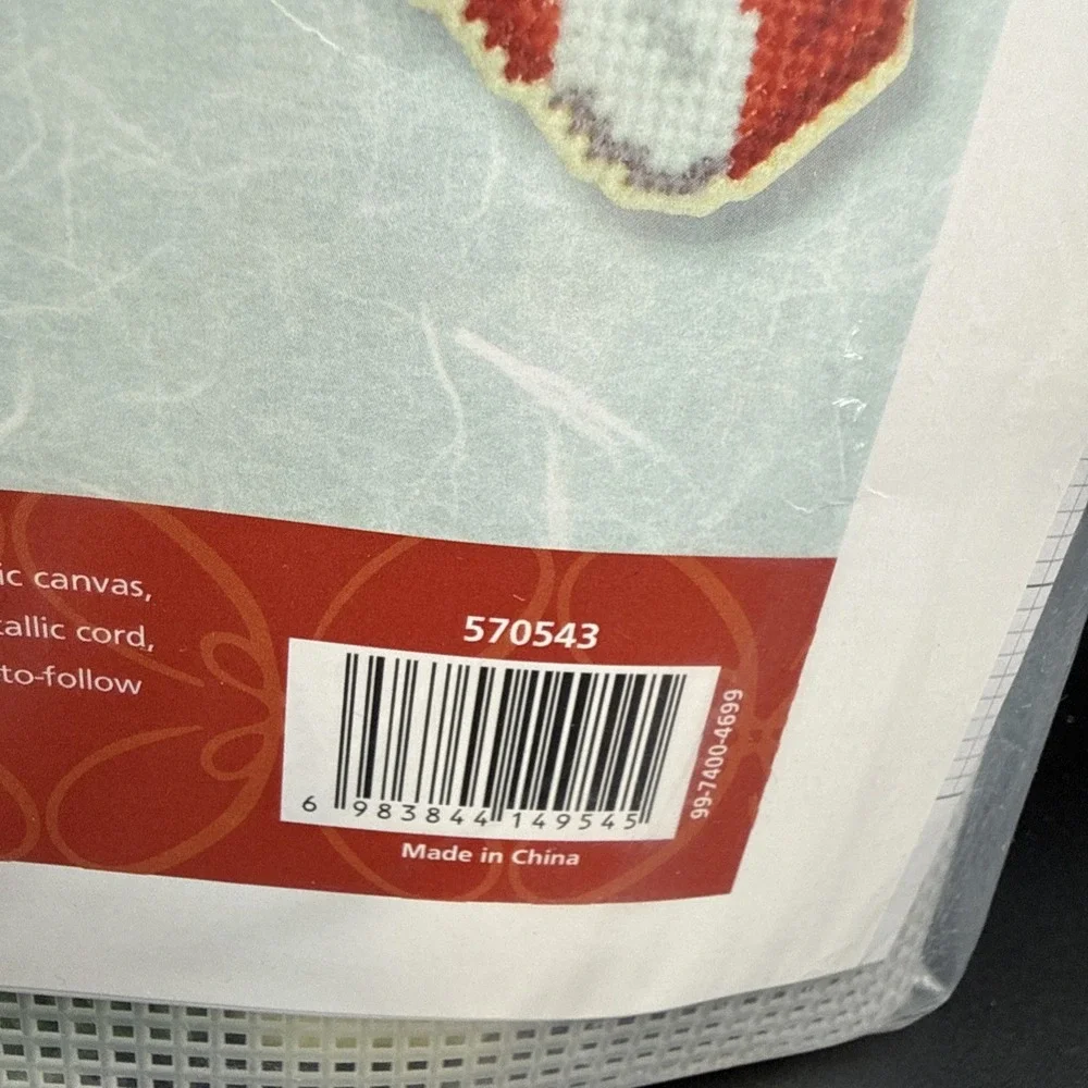 Herrschners Plastic Canvas Candy Cane Welcome Wall Hanging 18 X 12